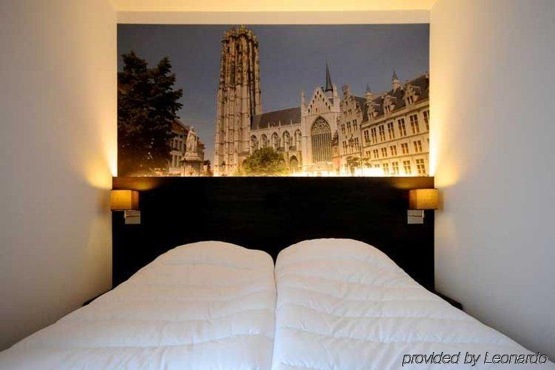 3 Paardekens - City Centre Hotel Mechelen Phòng bức ảnh